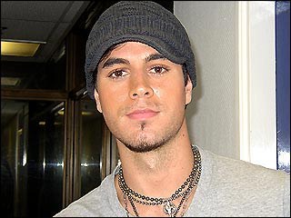 enrique-iglesias-20050609-45598