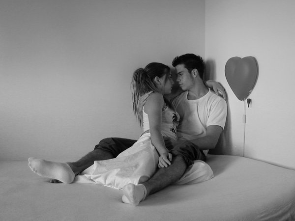 love_by_princessambrosia